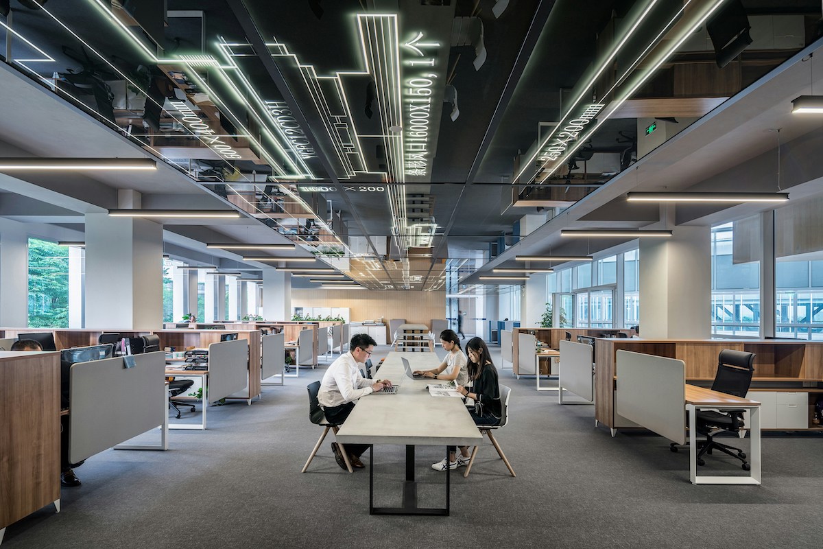 新しい作品なのに構造は古い？ 大企業の働き方改革の欠陥が調査で判明