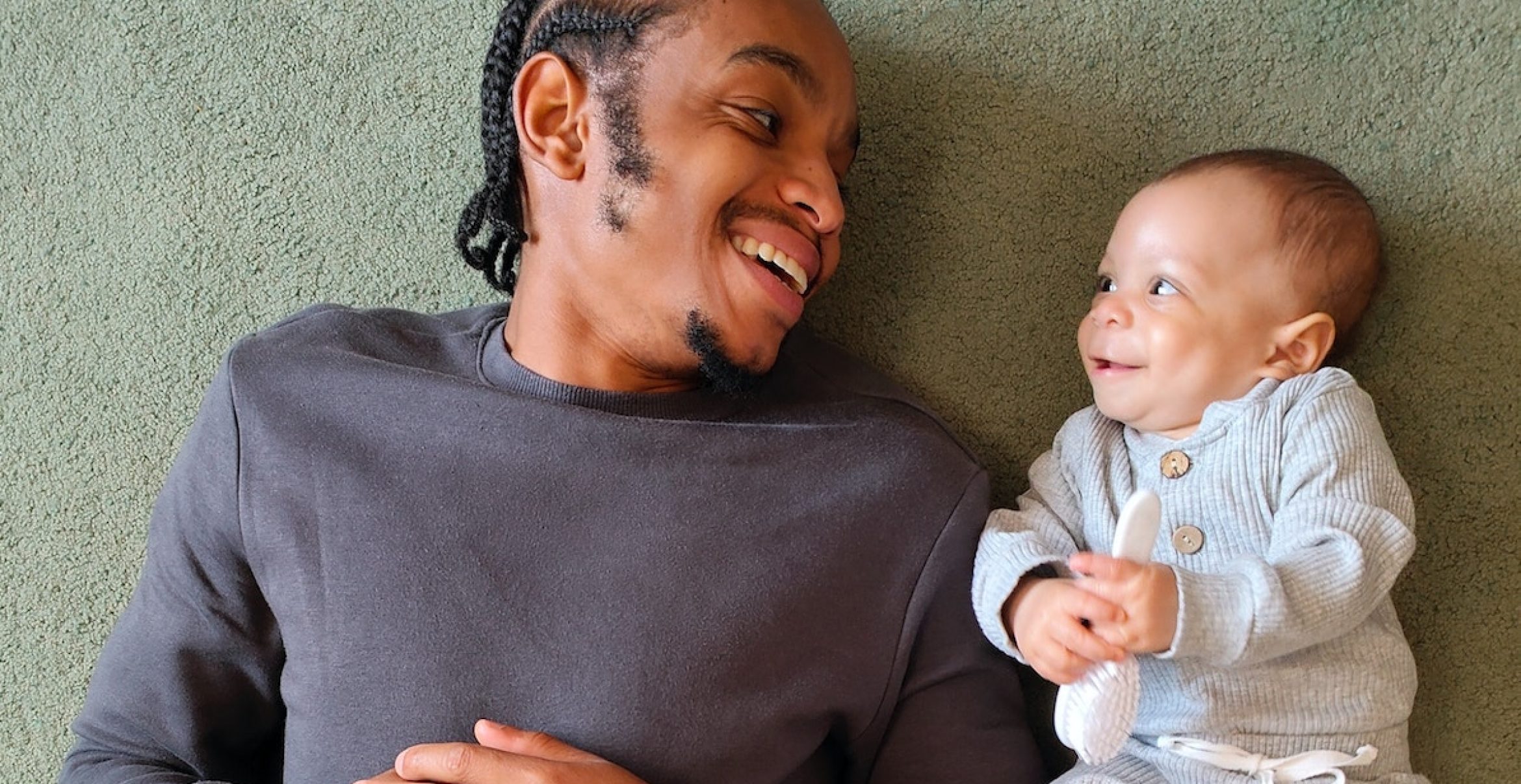 Vater werden ist nicht schwer, Vater sein schon eher: FDP blockiert Familienstartzeit