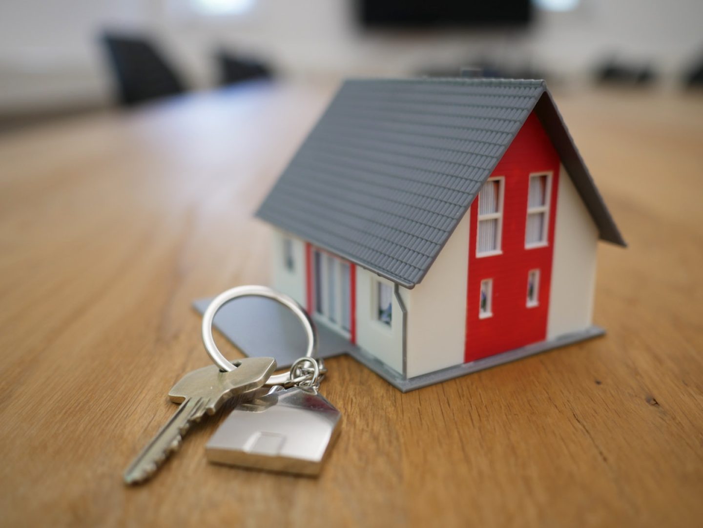 Geheimtipps für die Wohnungssuche – Studie zeigt, was Vermieterinnen und Vermieter wollen