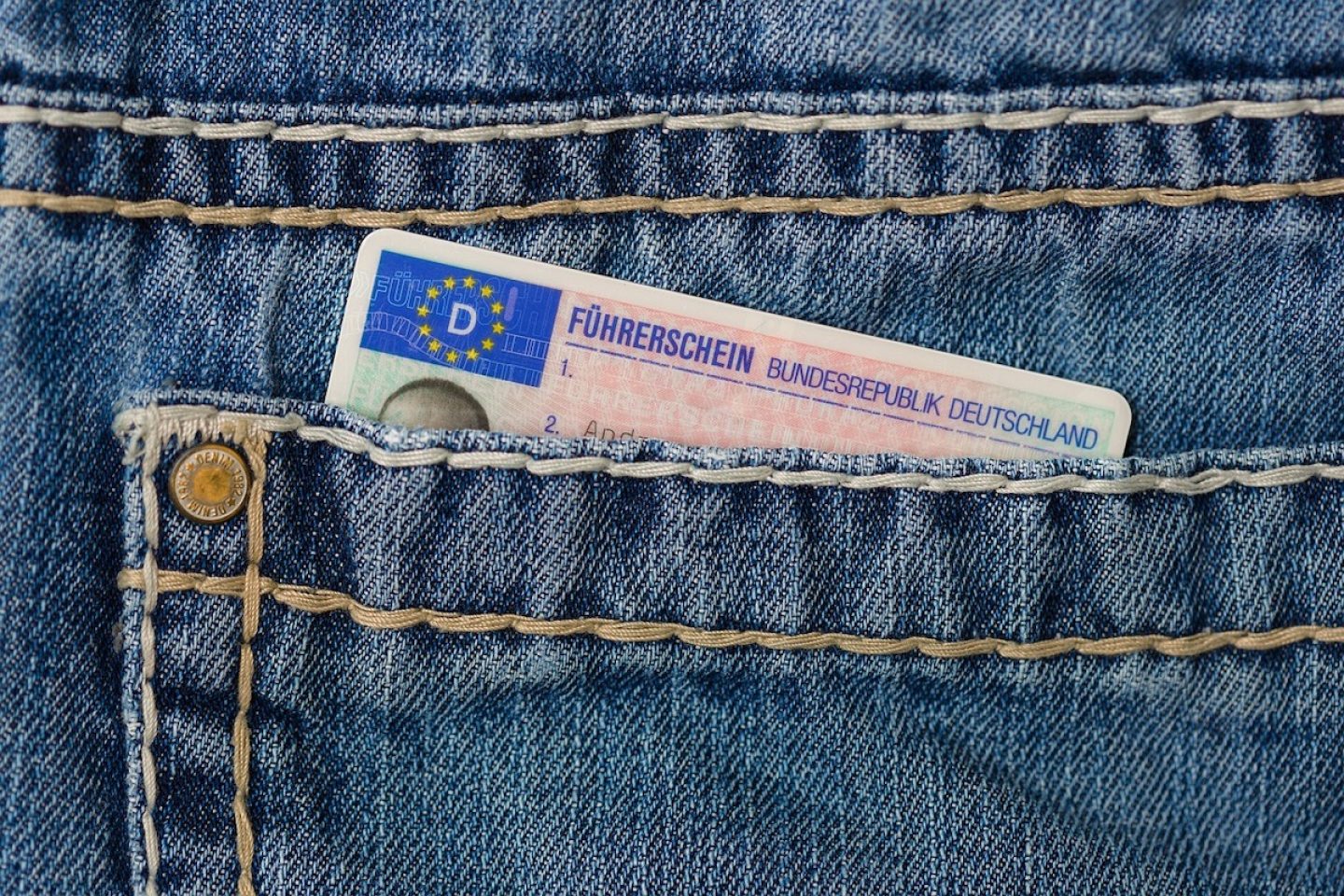 Höchste Durchfallquote in Fahrprüfungen 2023: Kann die junge Generation einfach nicht Auto fahren?