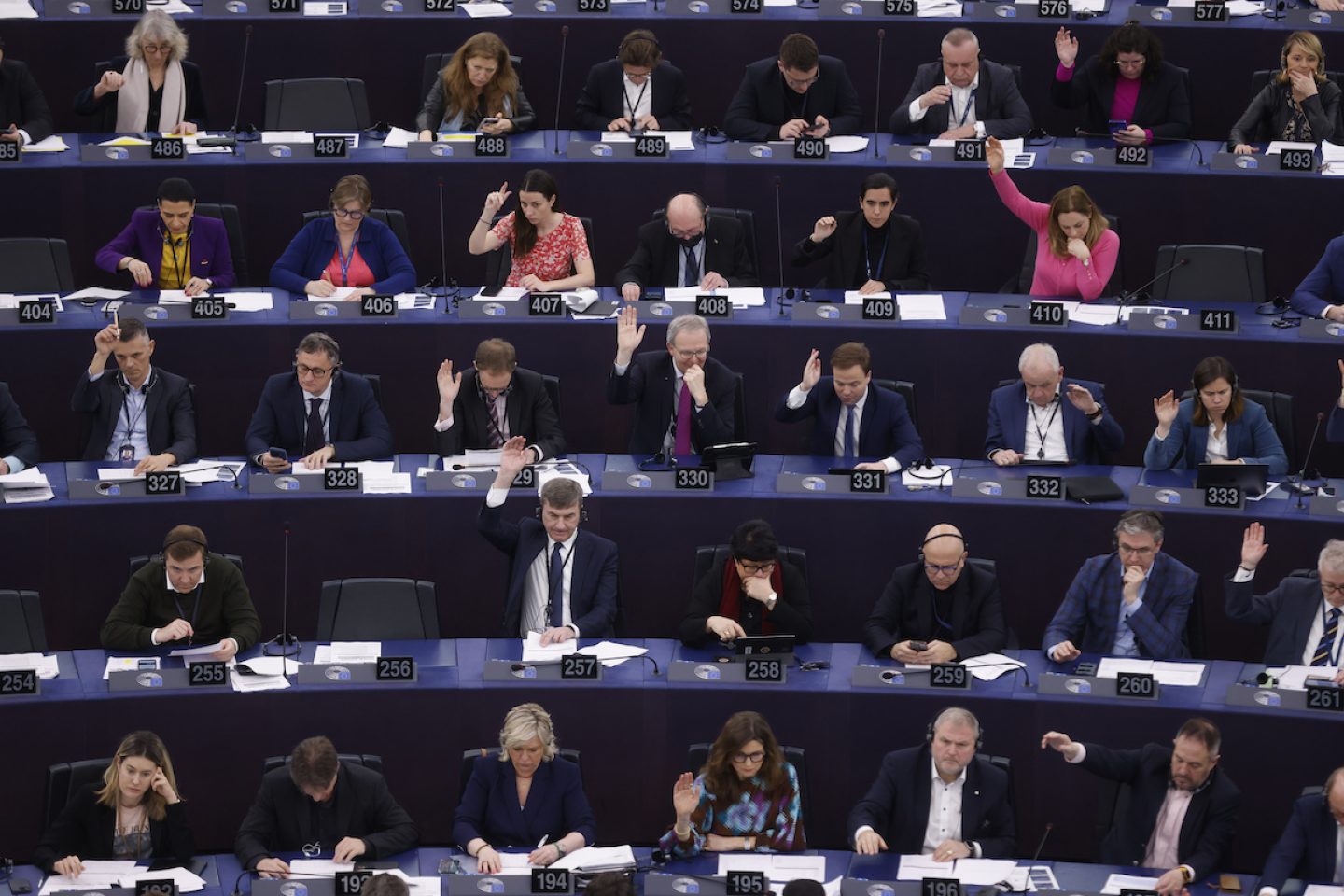 Der EU AI Act: Amerika erfindet, Asien produziert, die EU verbietet