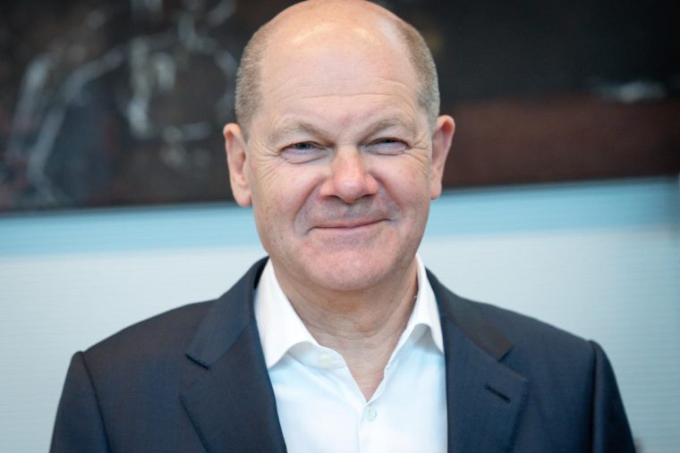 Scholz macht sich die Welt, wie sie ihm gefällt