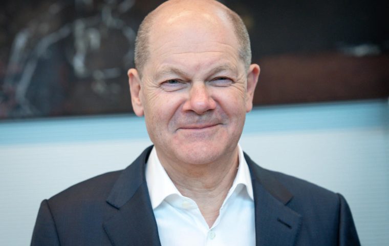Scholz macht sich die Welt, wie sie ihm gefällt