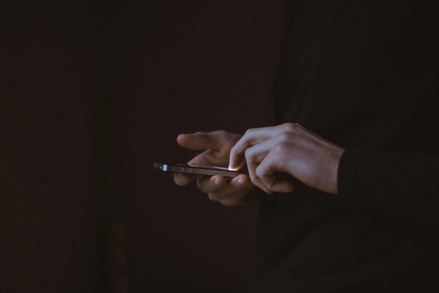 Digital Detox: Wie man sich von der ständigen Erreichbarkeit befreit
