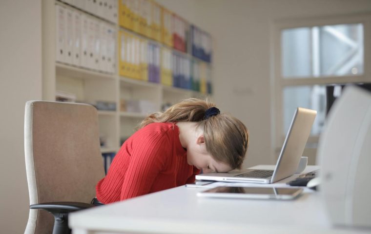 Schlafen ist nicht gleich Ausruhen – Das Dilemma der kognitiven Erschöpfung