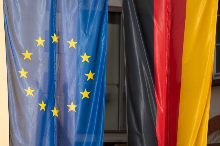 Von Brandenburg bis Brüssel: Was die blaue Welle für uns bedeutet