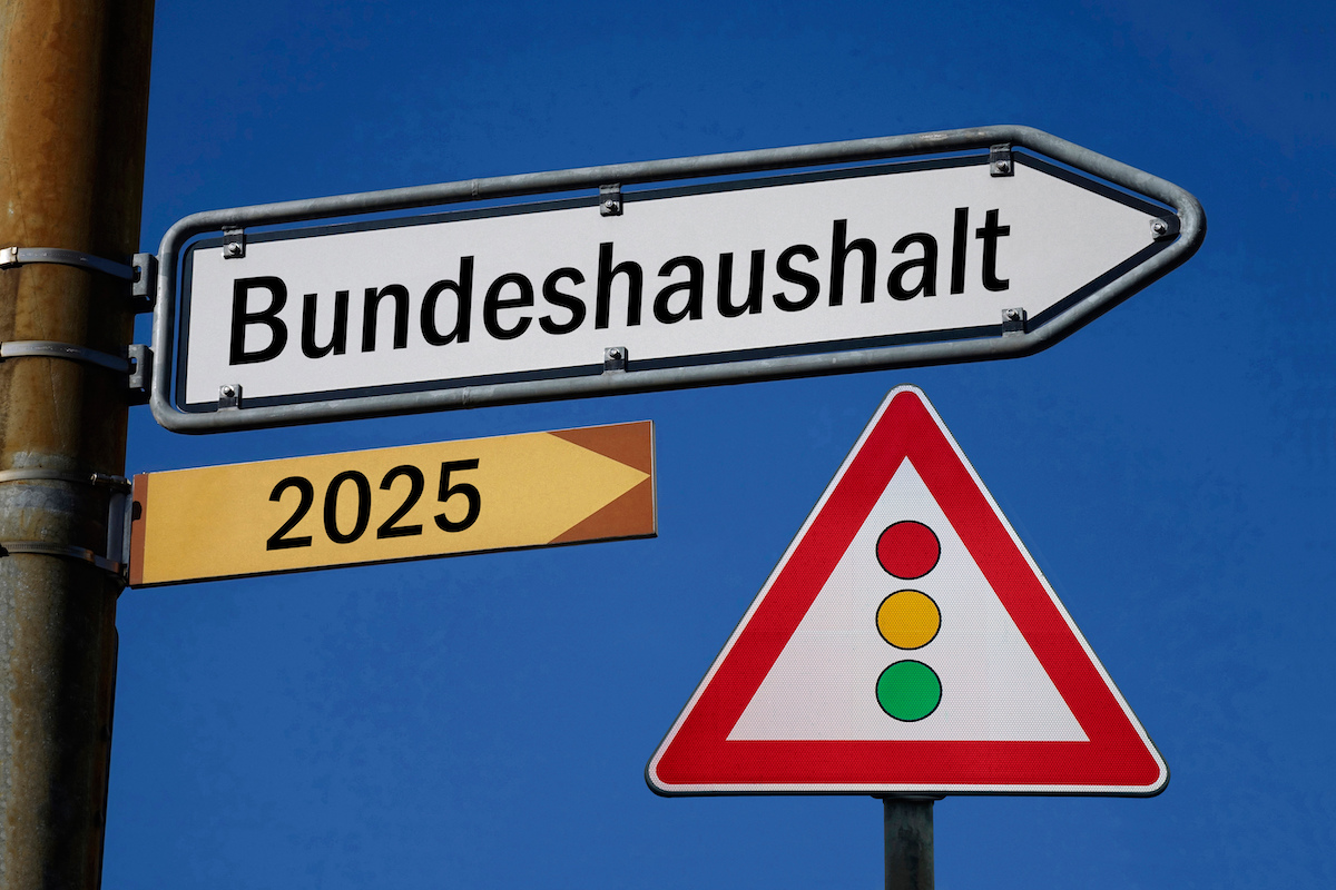 Sparkenscht Merz？政府は208の新しい仕事に扱っています – 緊縮財政コースにもかかわらず