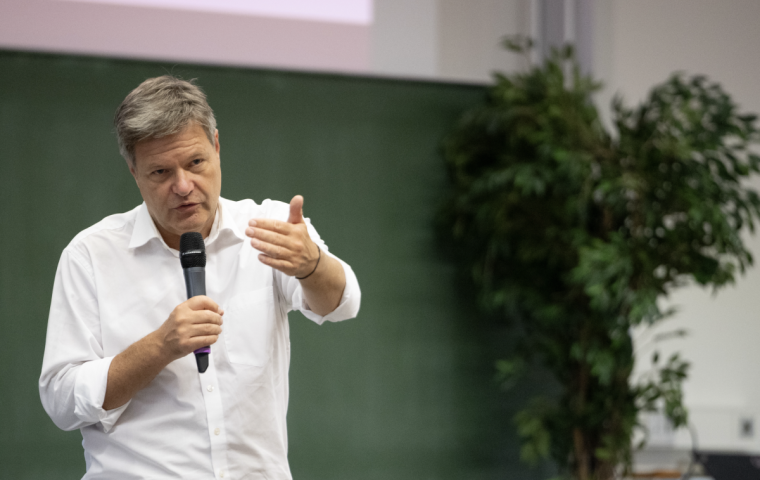 Seine stärkste Waffe ist das Wort: Was Habeck zum Kanzlerkandidaten macht 