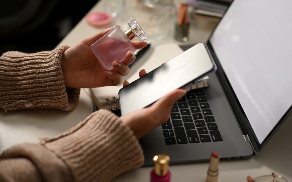 Parfum-Knigge im Büro