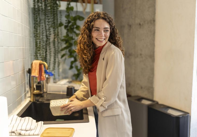 Frauen im Job: Führungskräfte oder doch nur Büro-Mütter?