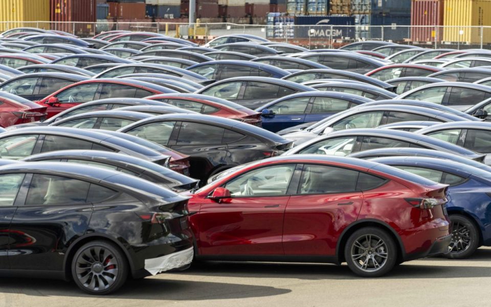 Tesla kämpft in Deutschland mit dramatischen Verkaufsrückgängen.