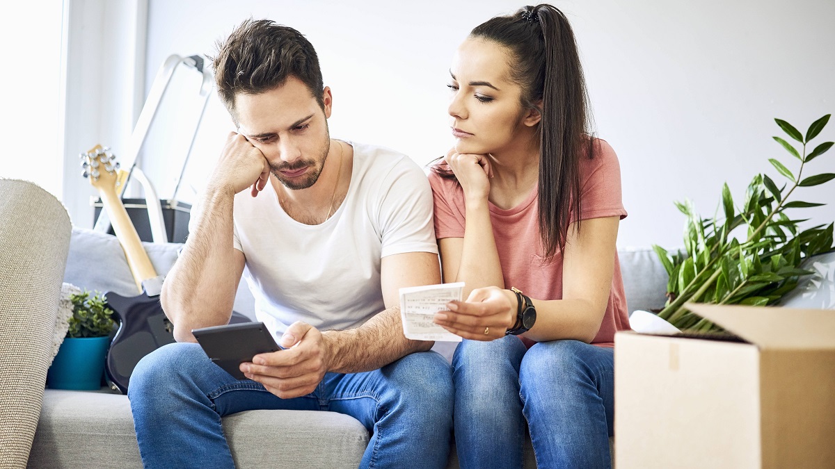 Z世代とミレニアル世代はますます「金銭醜形恐怖症」に悩まされている
