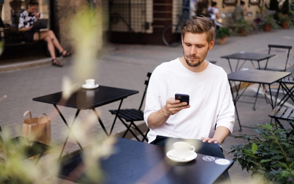 Workcation und hybrides Arbeiten hilft
