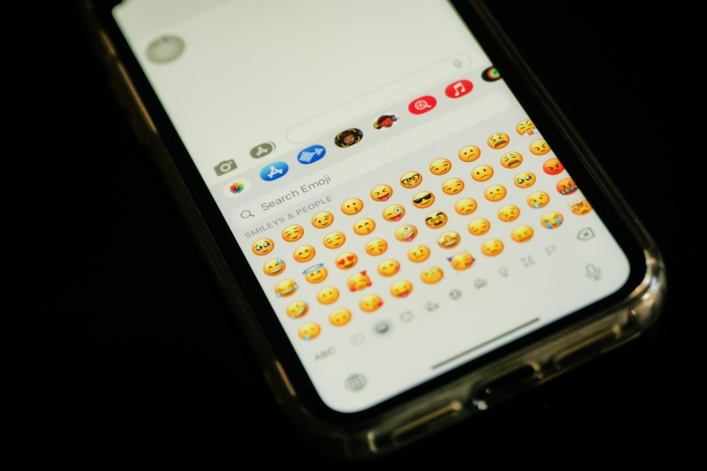 Deutschland lacht: Das sind die 3 beliebtesten Emojis
