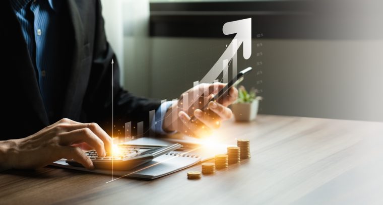 Finanzprofi verrät: So viel Geld gehört maximal auf das Girokonto