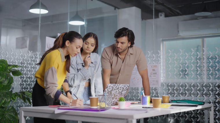 Polyworking: Warum Millennials plötzlich auf mehreren Hochzeiten tanzen