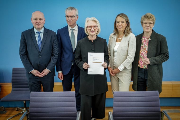 Game Over für Steuertricks: Wie die neue Erbschaftsteuer alte Privilegien kippen soll