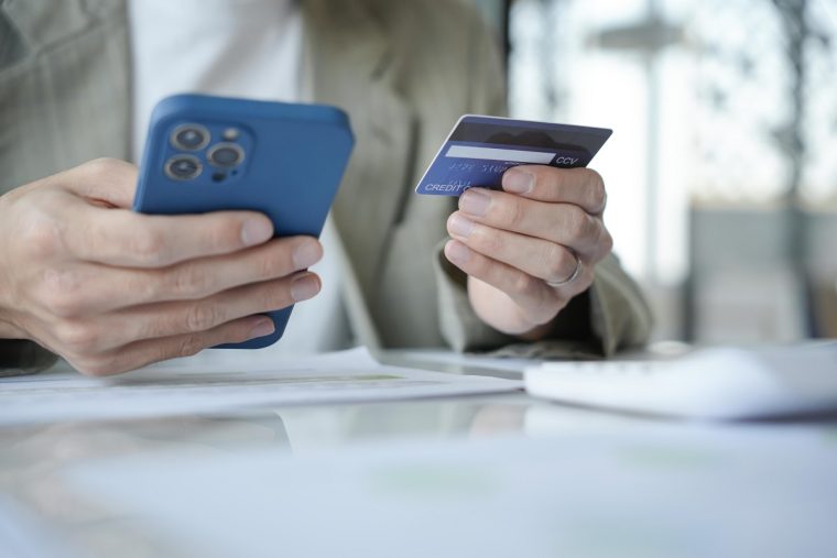 Girokonto-Fallen: Diese Fehler kosten richtig Geld