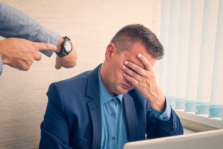 Darf der Chef einfach meine Arbeitszeit einfach so anpassen?