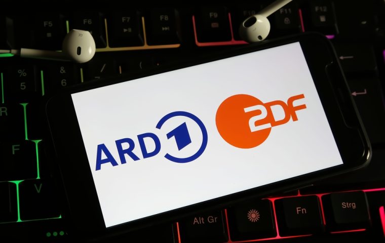 Vertrauen junger Deutscher in Glaubwürdigkeit von ARD und ZDF schwindet