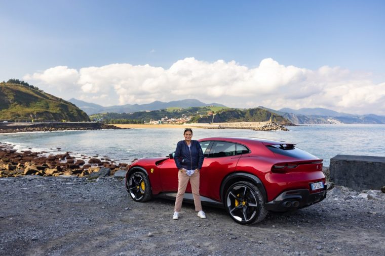 Mit dem Ferrari Purosangue von Bilbao nach Biarritz: Ein Roadtrip, der Geschichte schreibt