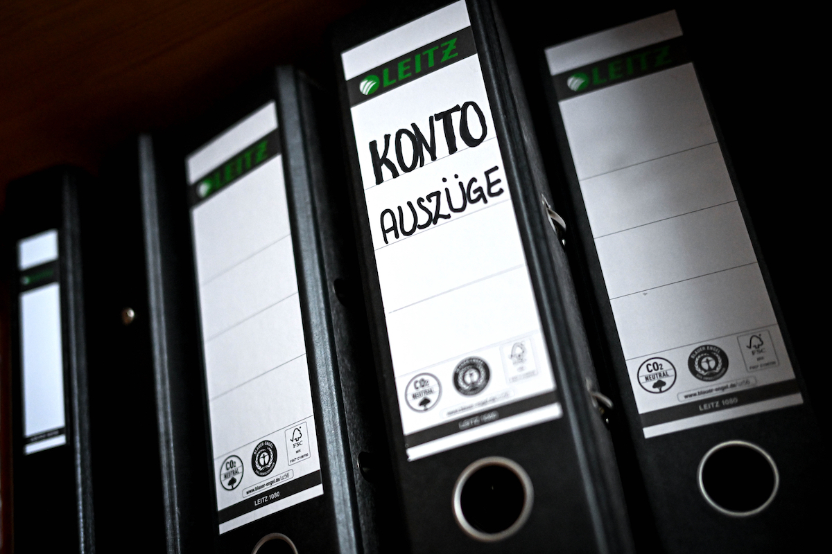 Kontoausz-ge-Wie-lange-m-ssen-sie-wirklich-bleiben-