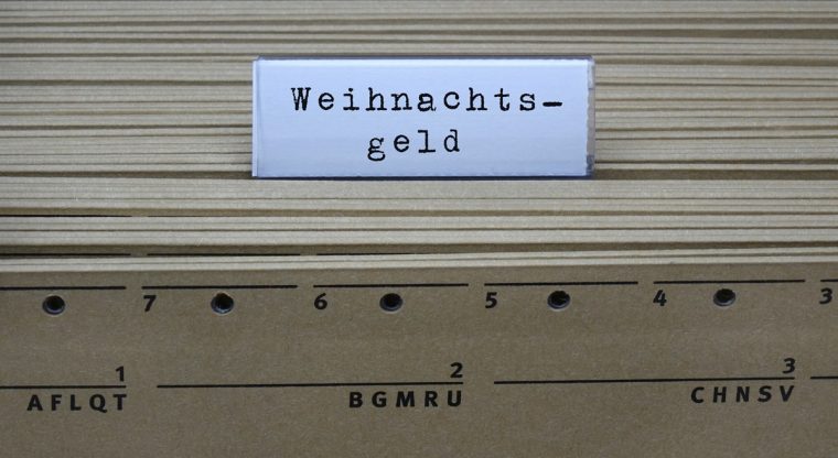 Weihnachtsgeld für Beamte: Was Staatsdiener wirklich erwarten können