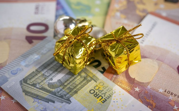 Weihnachtsgeld trotz Bürgergeld: Der Freibetrags-Hack für Aufstocker
