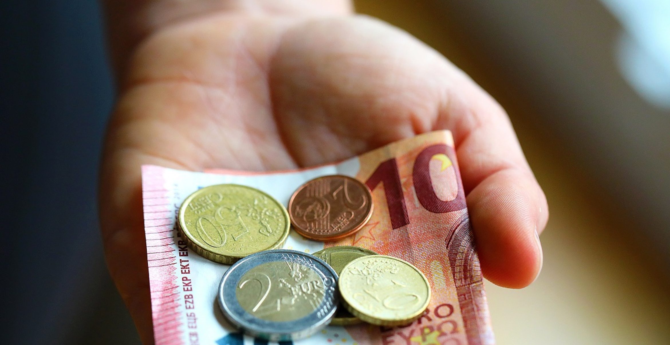 Mindestlohn wird 2025 erhöht: Verdienstgrenze steigt
