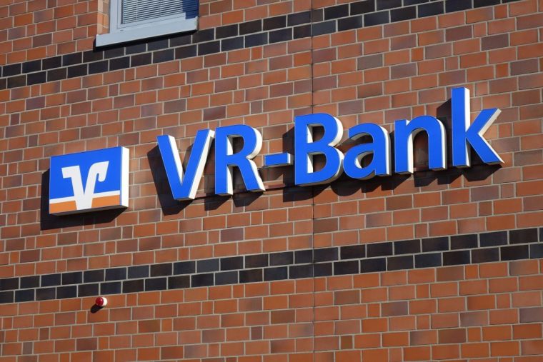 Skandalserie erschüttert Volksbanken, aber die Gehälter der Manager kennen keine Grenzen 