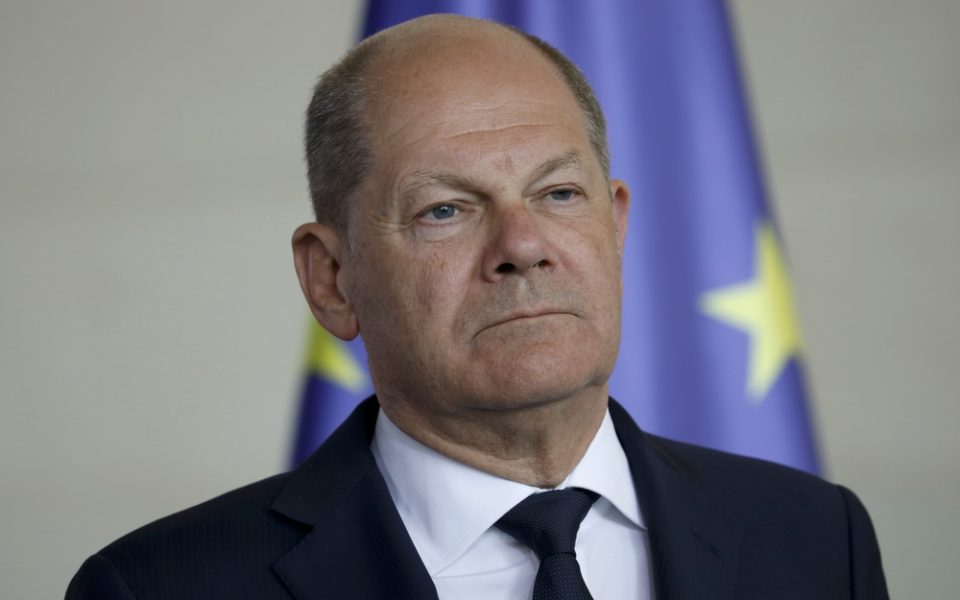 Olaf Scholz stellt die Vertrauensfrage im Bundestag