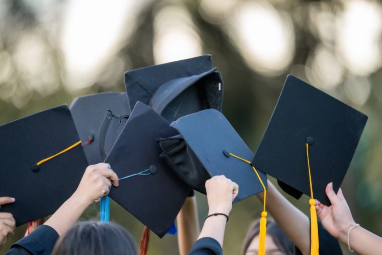 Bachelor vs. Master: Wer gewinnt den Gehaltskampf wirklich?