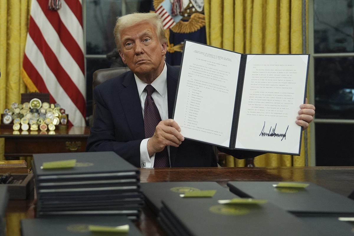 あなたはトランプがすでに世界を変えていると思ったのですか？そうすれば、彼の巨大な法律を知りません