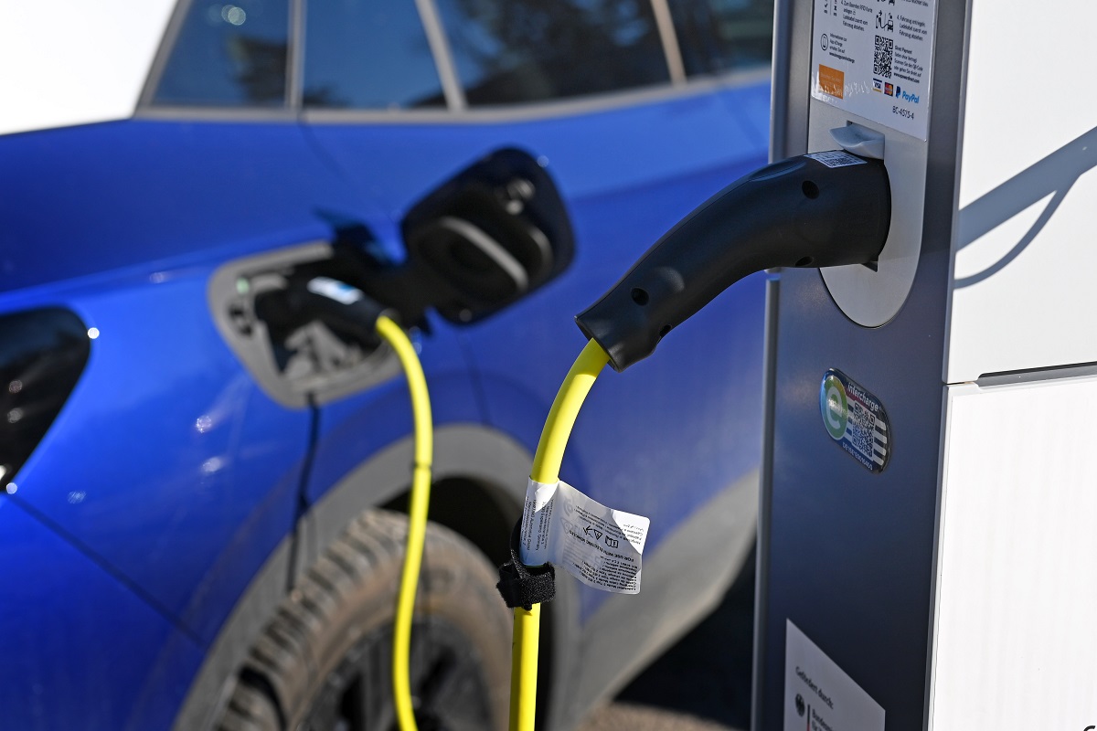 電気自動車の需要が減少：調査でその理由が明らかに