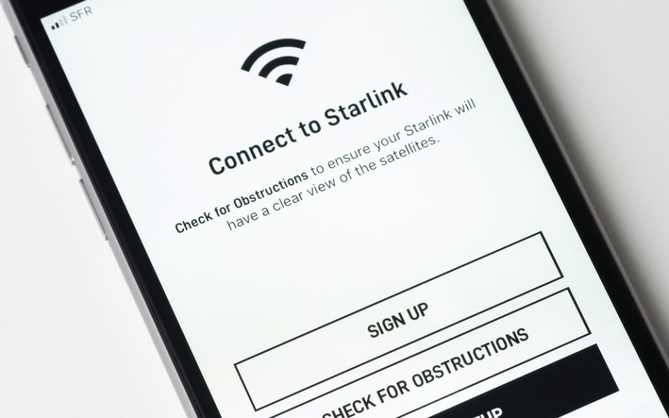 Apple integriert Starlink von Elon Musk ins iPhone