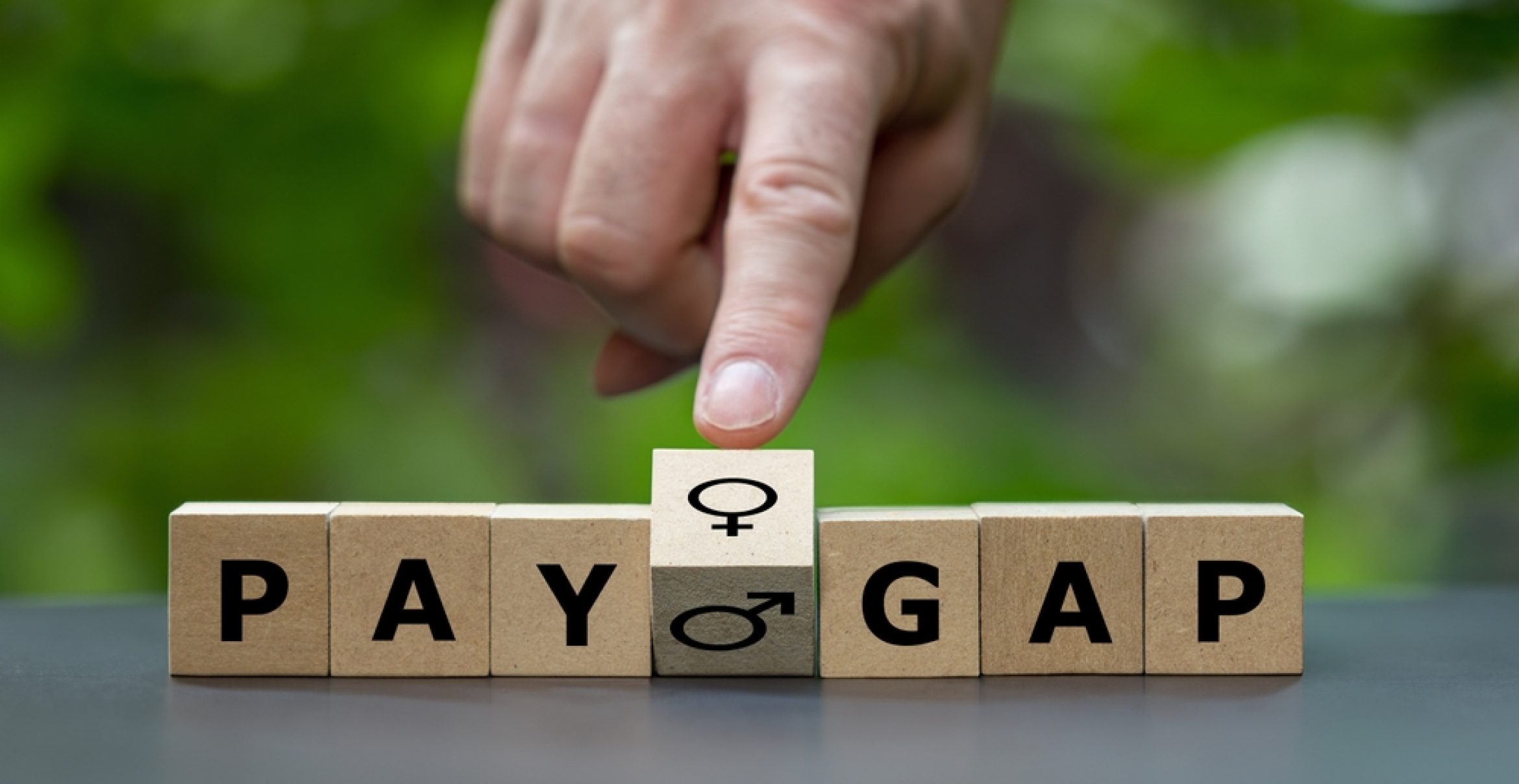 Gender Pay Gap schrumpft: Frauen holen auf!