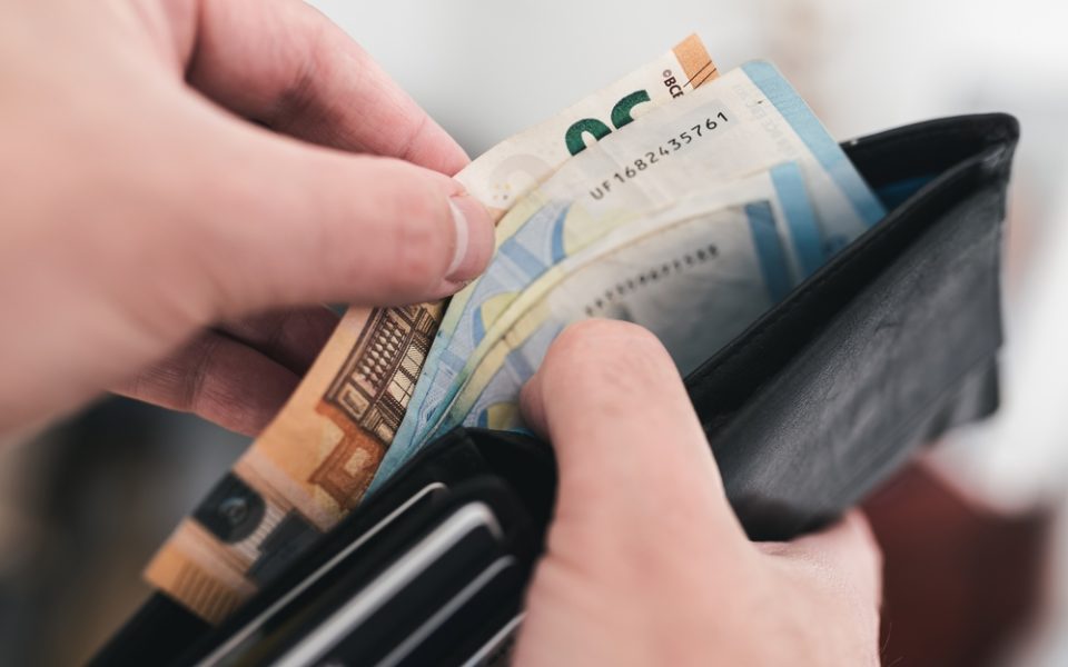 Unbelegte Bareinzahlungen können als Einkommen zählen