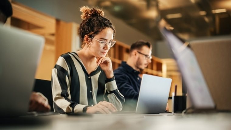 Sicherheit schlägt Karriere: Wie anders Gen Z, Millenials und Gen X ticken