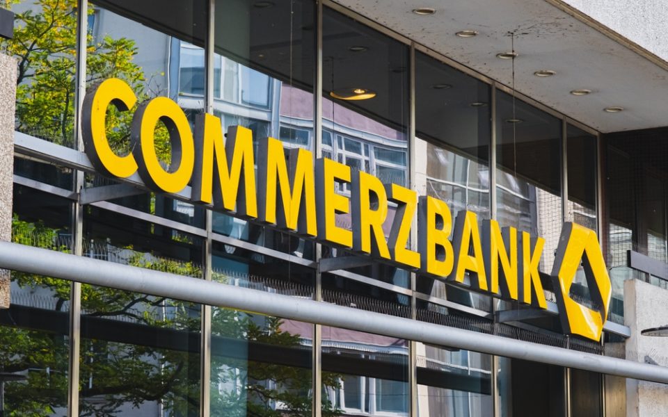 Commerzbank streicht 3900 Stellen