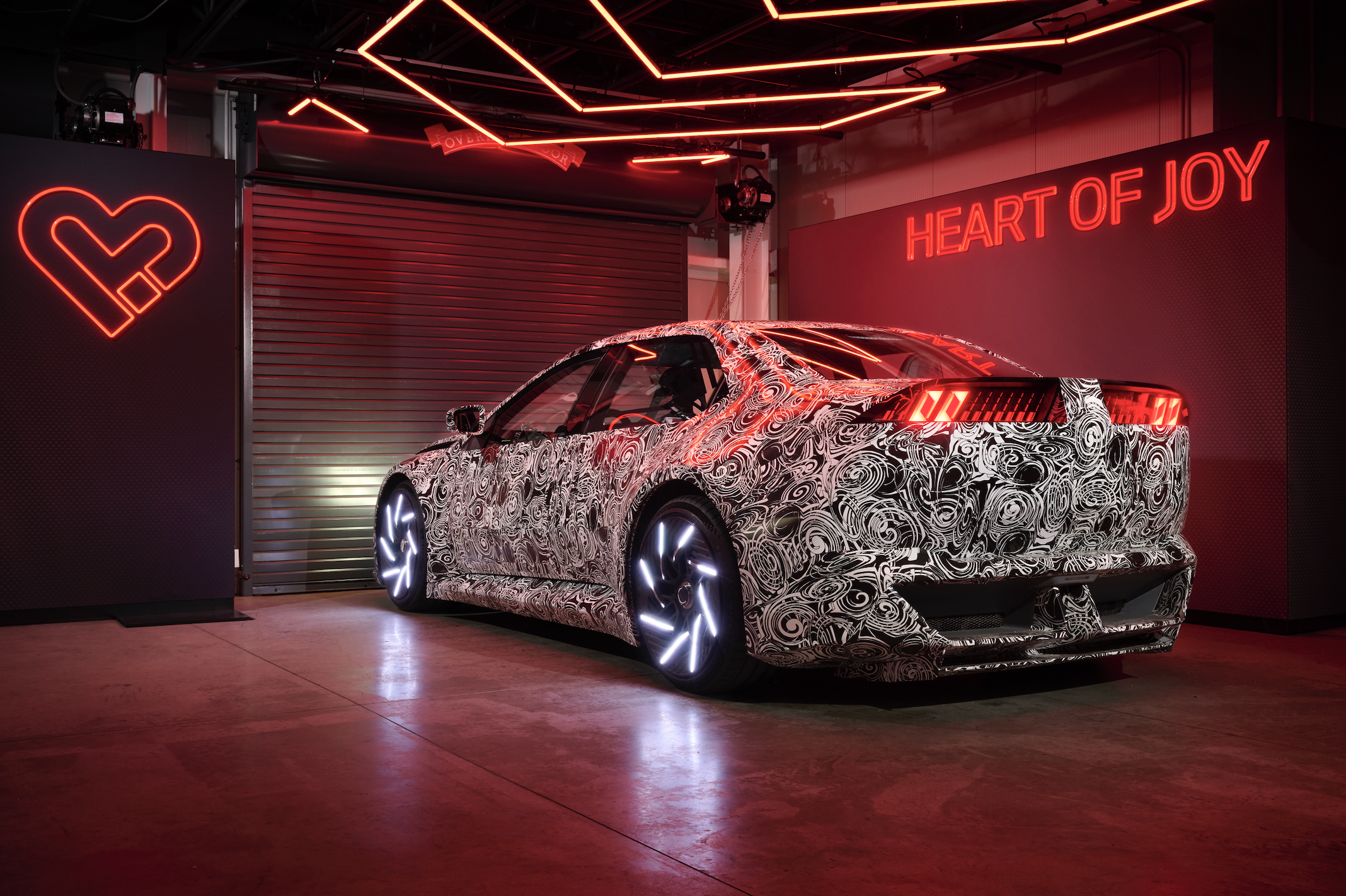 WILD AT HEART – BMWs „Heart of Joy“ und das Visionsfahrzeug