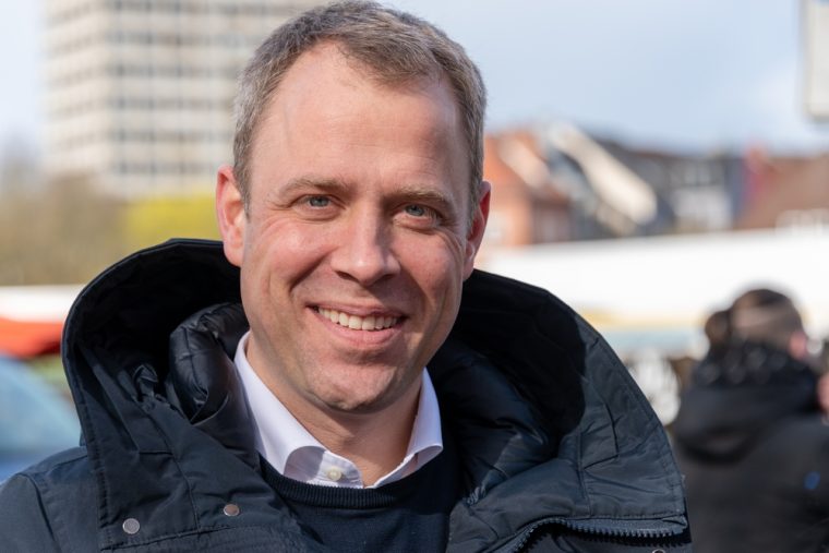 Die Rebellen – Warum zwei Abgeordnete gegen das Milliarden-Finanzpaket stimmen