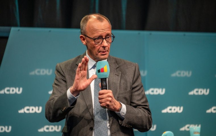 Milliarden für die Bundeswehr und mehr: Setzt Deutschland seine finanzielle Zukunft aufs Spiel?