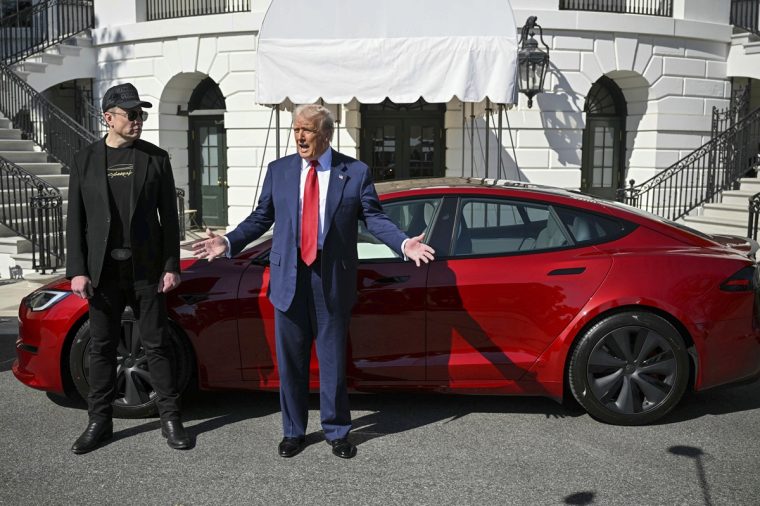 Revolte im Musk-Imperium: Tesla rebelliert gegen Trumps Zollpolitik