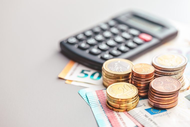 Finanzchaos in den Kommunen: Warum Städte 2024 im Schuldenstrudel versinken