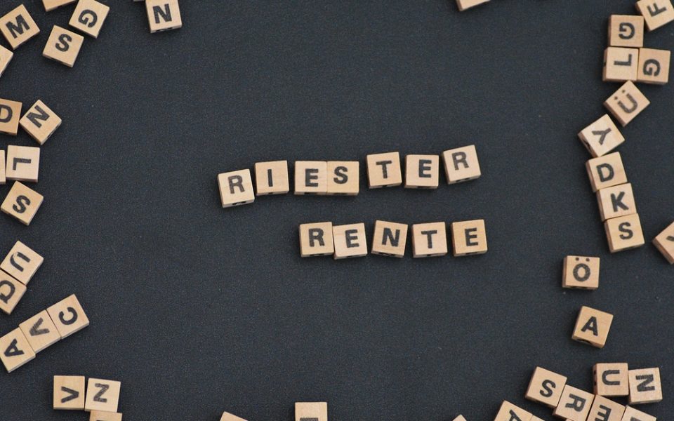 Für viele Senioren reicht die Riester-Rente kaum zum Überleben.