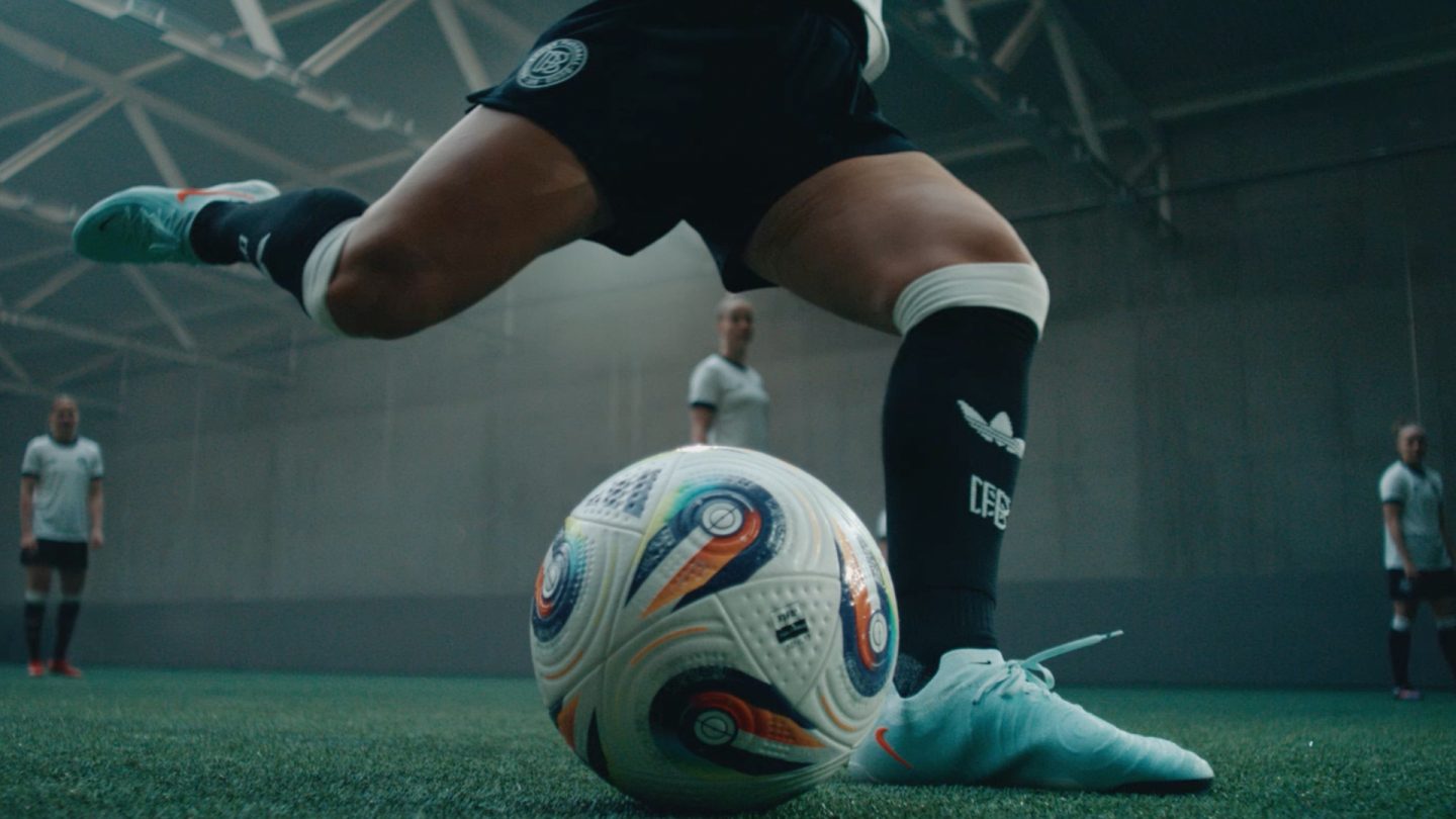 Zeit für neue Legenden: OLB schickt die DFB-Frauen mit einer gewaltigen Kampagne auf Titeljagd