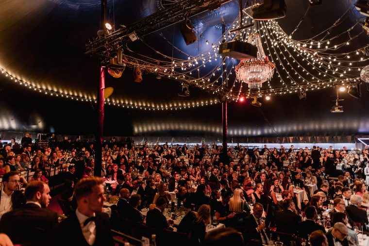 Gründergeist trifft Glamour – Deutschlands Startup-Elite feiert im Tipi am Kanzleramt
