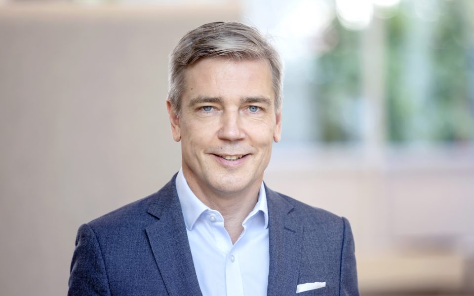 Karriere-Bremse Kind? Gen Z fordert bei Familienplanung Rückendeckung vom Chef!