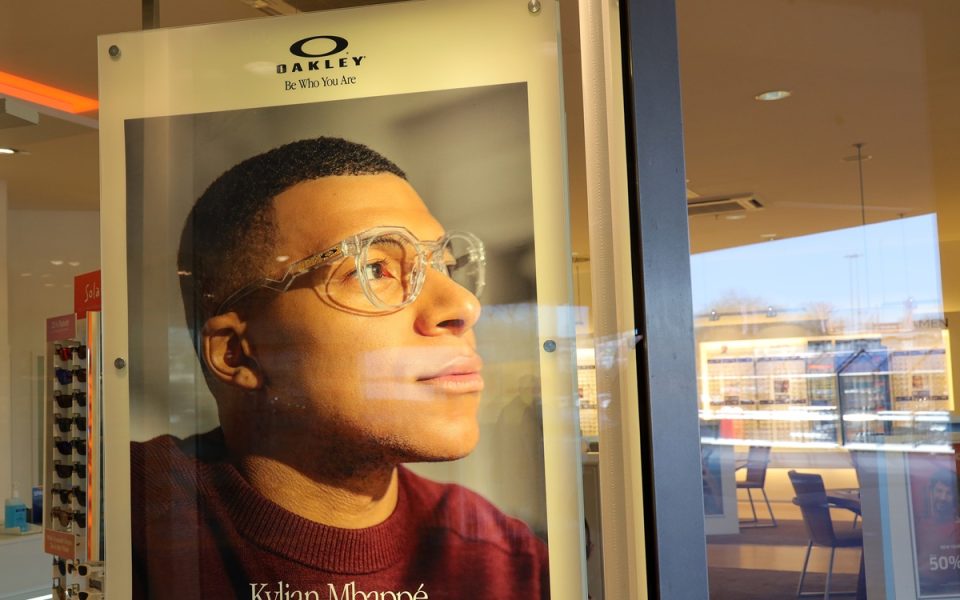 Oakley Meta HSTN