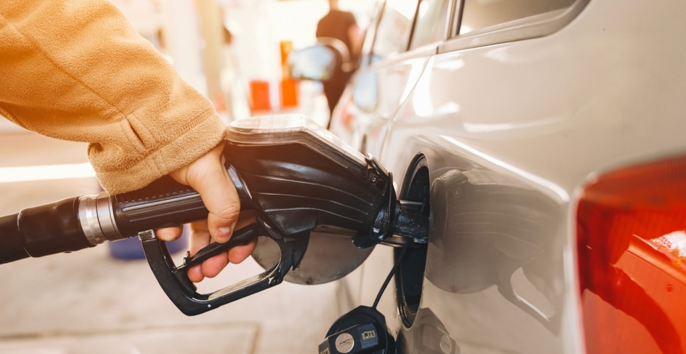 Tankwende: Spritpreise im freien Fall – und es kommt noch besser